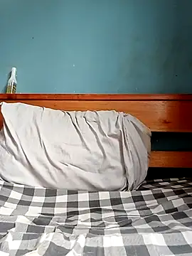 Twinklestar254 online show from October 17, 2025, 5:33 am