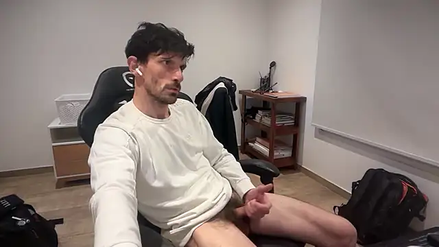 Snapshot of nicolaaaaas chatting on September 24, 2025, 9:49 am nicolaaaaas online show from September 24, 2025, 9:49 am