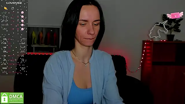 annakillianox online show from February 22, 2025, 5:57 pm