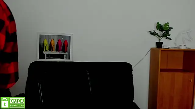 annakillianox online show from October 13, 2025, 5:31 am