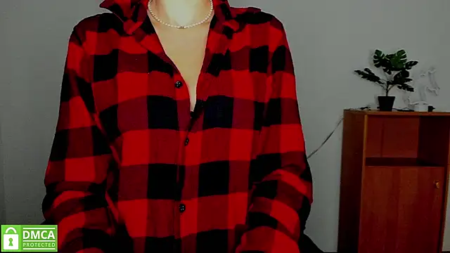 annakillianox online show from October 30, 2025, 6:23 am