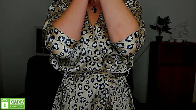 annakillianox online show from September 20, 2025, 5:23 am