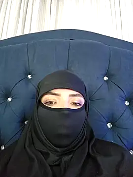 Uzra hayed online show from February 21, 2025, 2:06 am