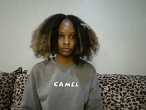 Snapshot of Toxique_ chatting on November 7, 2025, 12:10 pm Toxique online show from November 7, 2025, 12:10 pm