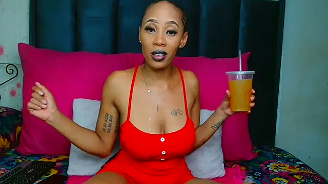 Kiaralane xx online show from January 5, 2025, 2:52 pm
