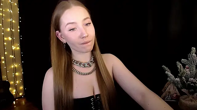 SindiWatsoon online show from December 17, 2025, 2:33 pm