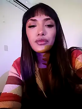 VictoireFeller online show from March 28, 2026, 3:51 am