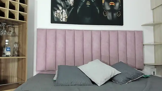 Snapshot of Charlotte_wilson chatting on September 19, 2025, 2:26 am Charlotte wilson online show from September 19, 2025, 2:26 am