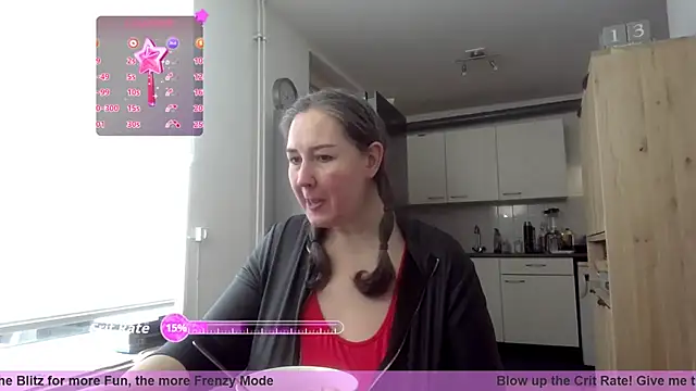 MilfGina online show from November 13, 2025, 8:40 am