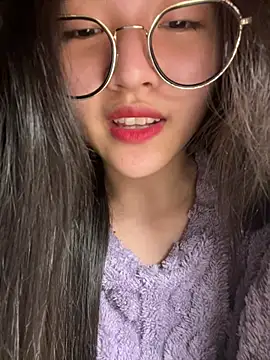 Krixxi22 online show from February 24, 2026, 5:36 pm