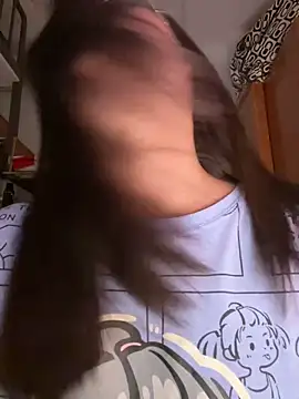 Snapshot of Krixxi22 chatting on September 20, 2025, 3:39 pm Krixxi22 online show from September 20, 2025, 3:39 pm