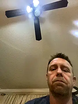 Snapshot of Realybigdill chatting on September 15, 2025, 2:45 am Realybigdill online show from September 15, 2025, 2:45 am