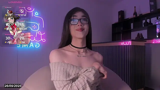 Snapshot of Bonnie_Luxury chatting on September 26, 2025, 5:14 am Bonnie Luxury online show from September 26, 2025, 5:14 am