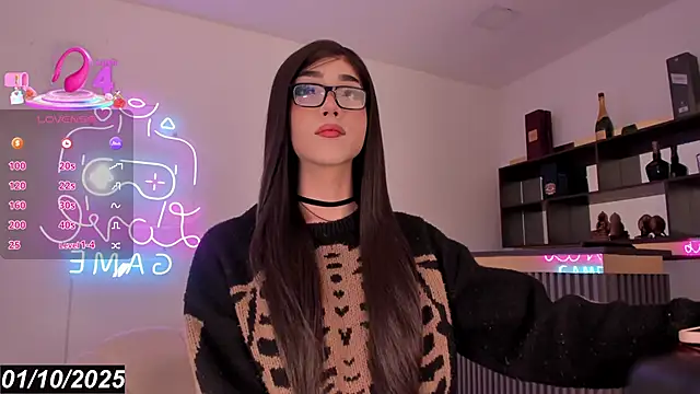 Snapshot of Bonnie_Luxury chatting on October 1, 2025, 5:12 am Bonnie Luxury online show from October 1, 2025, 5:12 am