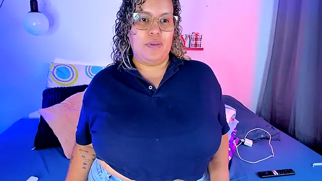 Snapshot of monicabbw_ chatting on January 31, 2025, 8:12 pm monicabbw  online show from January 31, 2025, 8:12 pm