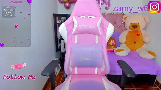 karla cute01 online show from November 7, 2025, 5:12 am