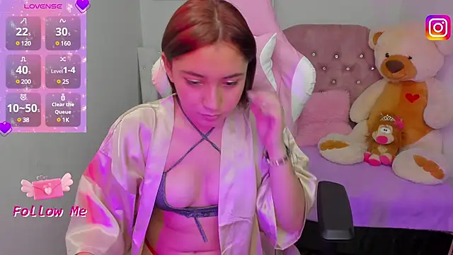 karla cute01 online show from February 25, 2025, 9:37 pm