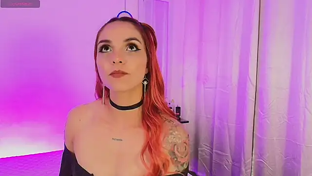 Snapshot of MeganLorensx chatting on March 21, 2025, 10:06 pm MeganLorensx online show from March 21, 2025, 10:06 pm