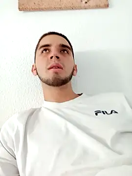 Mikel blond online show from September 9, 2025, 4:16 pm