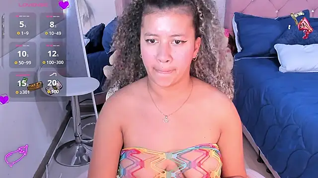 Kenia tompson01 online show from February 17, 2025, 9:32 pm