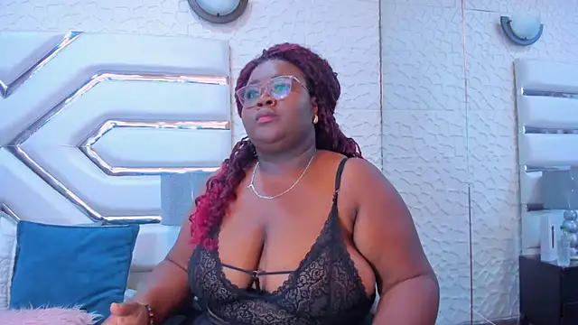 Snapshot of BritannyJhonsons chatting on October 6, 2025, 8:09 pm BritannyJhonsons online show from October 6, 2025, 8:09 pm