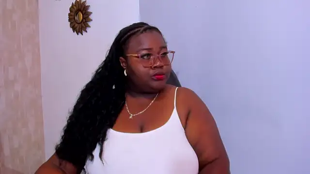 Snapshot of BritannyJhonsons chatting on October 14, 2025, 9:04 pm BritannyJhonsons online show from October 14, 2025, 9:04 pm