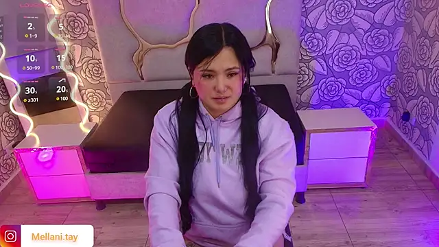 Snapshot of Mellani_tay chatting on March 16, 2025, 3:14 am Mellani tay online show from March 16, 2025, 3:14 am