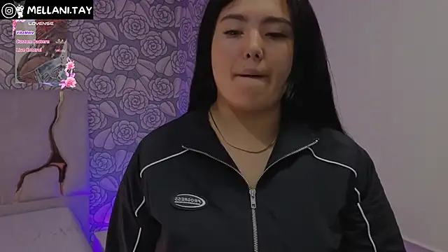 Snapshot of Mellani_tay chatting on October 3, 2025, 3:20 am Mellani tay online show from October 3, 2025, 3:20 am