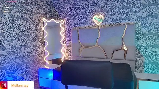 Snapshot of Mellani_tay chatting on March 17, 2025, 9:33 am Mellani tay online show from March 17, 2025, 9:33 am