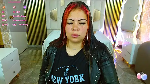 Snapshot of martinna_tay chatting on October 10, 2025, 3:29 am martinna tay online show from October 10, 2025, 3:29 am