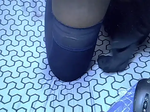 pointy bloom online show from March 24, 2026, 5:24 pm