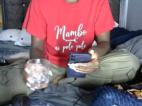 Snapshot of pointy_bloom chatting on September 20, 2025, 9:31 pm pointy bloom online show from September 20, 2025, 9:31 pm