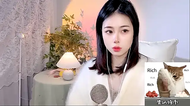 CL 2024 online show from December 17, 2024, 12:00 pm