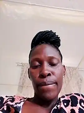 LOVELY-2BERRY online show from February 14, 2026, 11:54 am