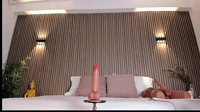 Snapshot of AliceHanz chatting on September 17, 2025, 4:25 am AliceHanz online show from September 17, 2025, 4:25 am