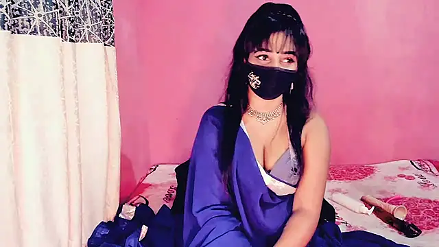 Lexi Lore X online show from May 18, 2026, 5:40 pm