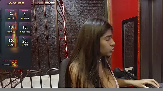 Rubi boobs  online show from February 6, 2025, 1:43 pm