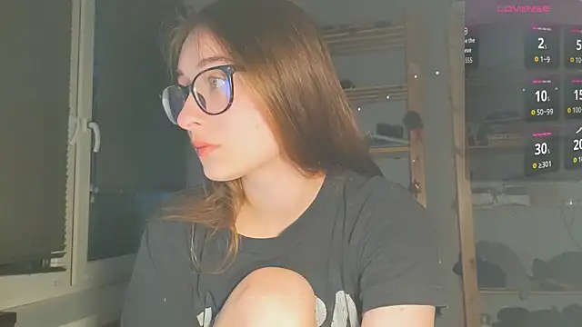 monlight  dana online show from November 2, 2025, 3:06 pm