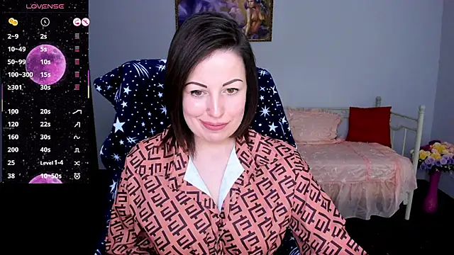 Emily Midlton online show from March 3, 2025, 10:38 am