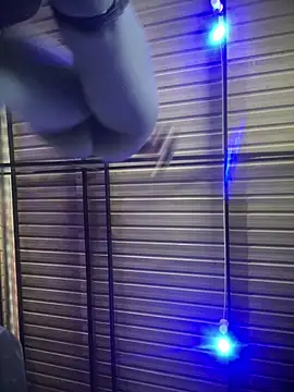 Snapshot of Berry_Bans chatting on December 1, 2025, 5:14 pm Berry Bans online show from December 1, 2025, 5:14 pm