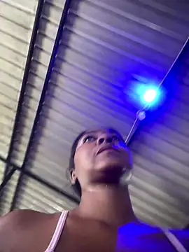 Snapshot of Berry_Bans chatting on September 24, 2025, 5:19 pm Berry Bans online show from September 24, 2025, 5:19 pm