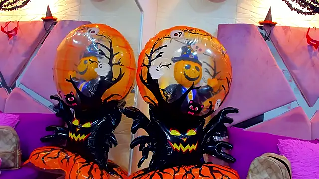 Charlotte Ice1 online show from October 18, 2025, 5:15 pm