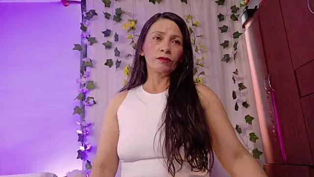 cattaleya1476 online show from March 5, 2026, 6:26 pm