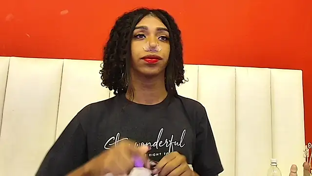 Snapshot of Jhon-Santana chatting on October 10, 2025, 1:23 pm Jhon-Santana online show from October 10, 2025, 1:23 pm