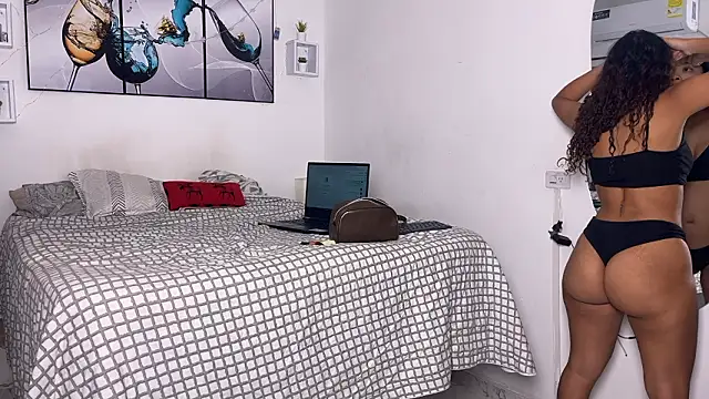 Snapshot of wendy_alejo1712 chatting on January 16, 2026, 12:03 am wendy alejo1712 online show from January 16, 2026, 12:03 am