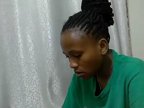 Snapshot of tinabestdoll chatting on September 29, 2025, 11:21 pm tinabestdoll online show from September 29, 2025, 11:21 pm