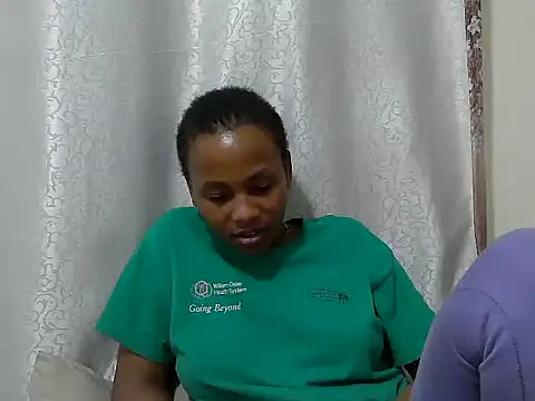 Snapshot of tinabestdoll chatting on September 9, 2025, 11:25 pm tinabestdoll online show from September 9, 2025, 11:25 pm