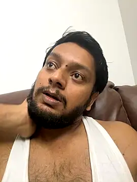 indianhotche online show from October 24, 2025, 7:46 pm