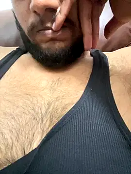 indianhotche online show from November 5, 2025, 10:02 pm