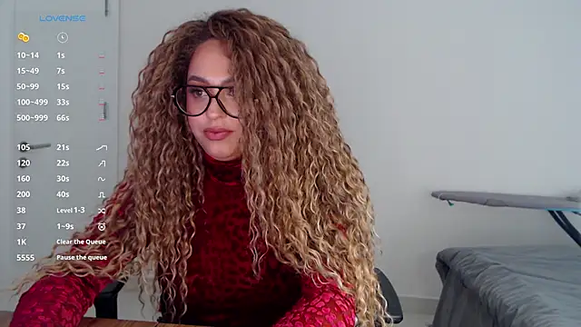  Just a queen 3 online show from March 5, 2026, 2:46 pm